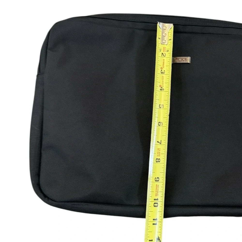 Tumi Classic Black Laptop Cover